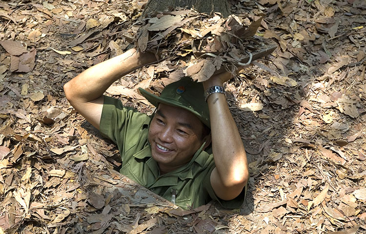 36-184-Cu Chi Tunnel